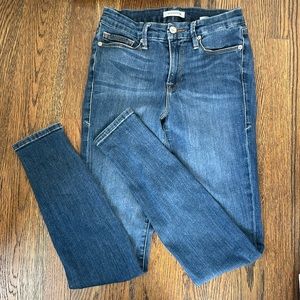 Good American Good Legs Skinny Jeans